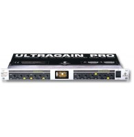 Behringer MIC2200 - 2-канальный ламповый микрофонный предусилитель/линейный драйвер/DI-бокс