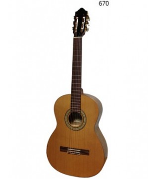 Классическая гитара Cremona 670