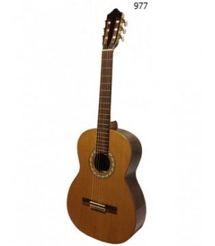 Классическая гитара Cremona 977