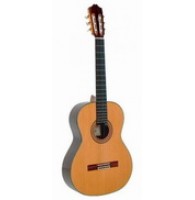 Классическая гитара Cuenca мод.110