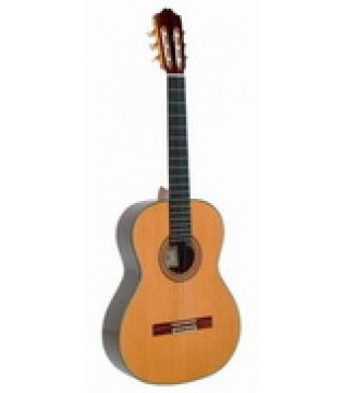 Классическая гитара Cuenca мод.110